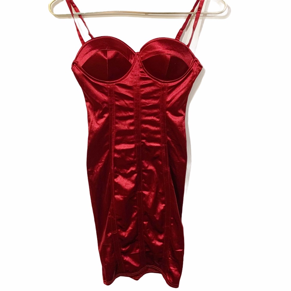 Blashe Size Small‎ Red Bodycon Bra Cup Ruched Midi Dress